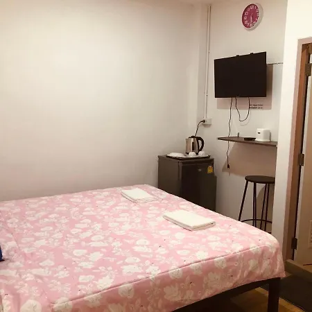 Dragon XIV Hostel Bangkok Exterior photo